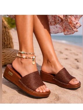 Vintage Y2K Candie's Wood Platform Wedge Sandals Sz 7